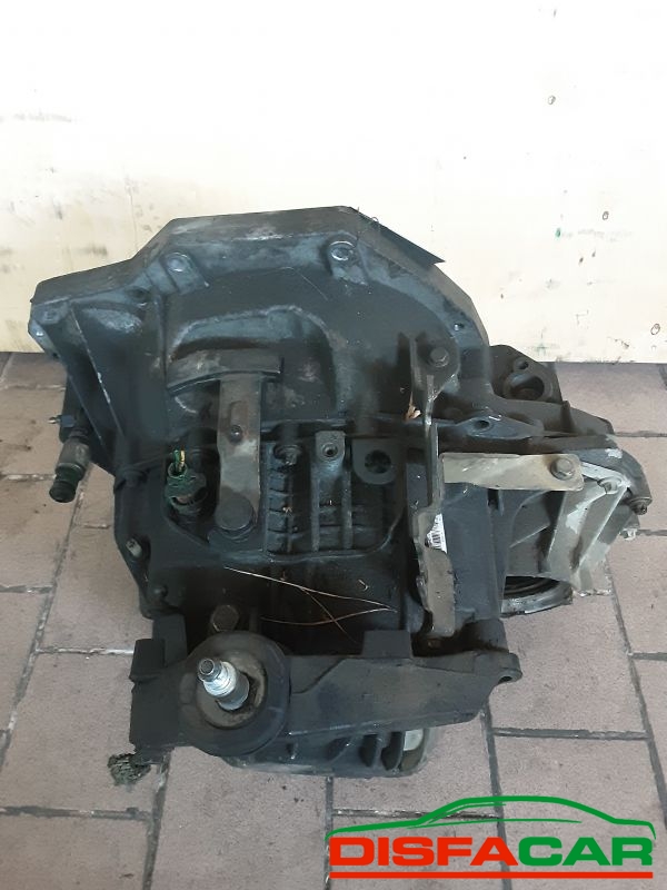 Cambio usato Renault Master T26/120 2003, codice G9UA7 – foto 5 di 10