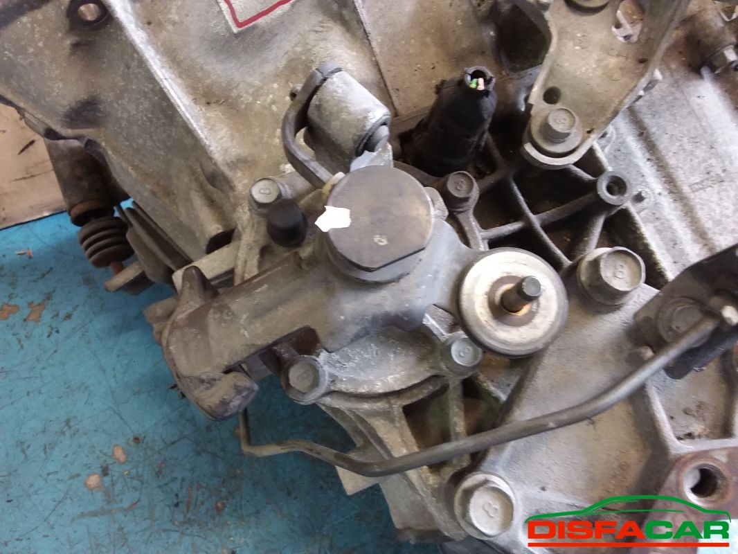 Cambio usato Kia Venga 2010, codice t9j5f – foto 8 di 13