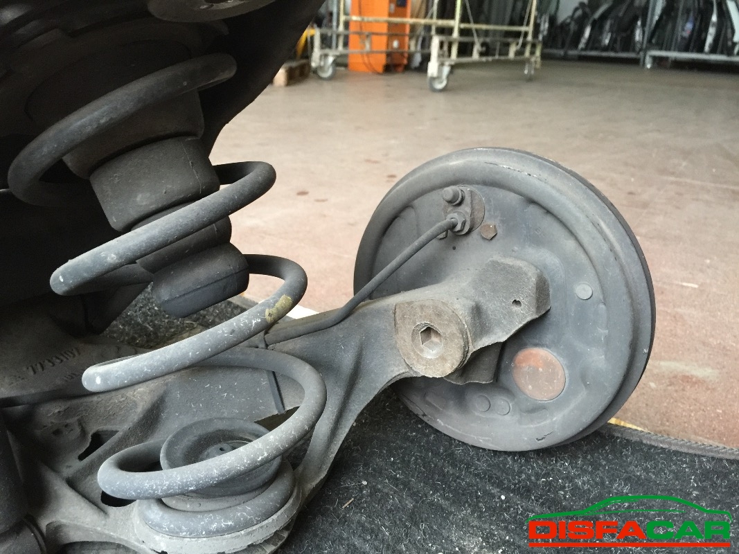Assale posteriore usato Lancia Y Fiat. Punto 1A Serie 1993, codice 840A3000 – foto 3 di 4