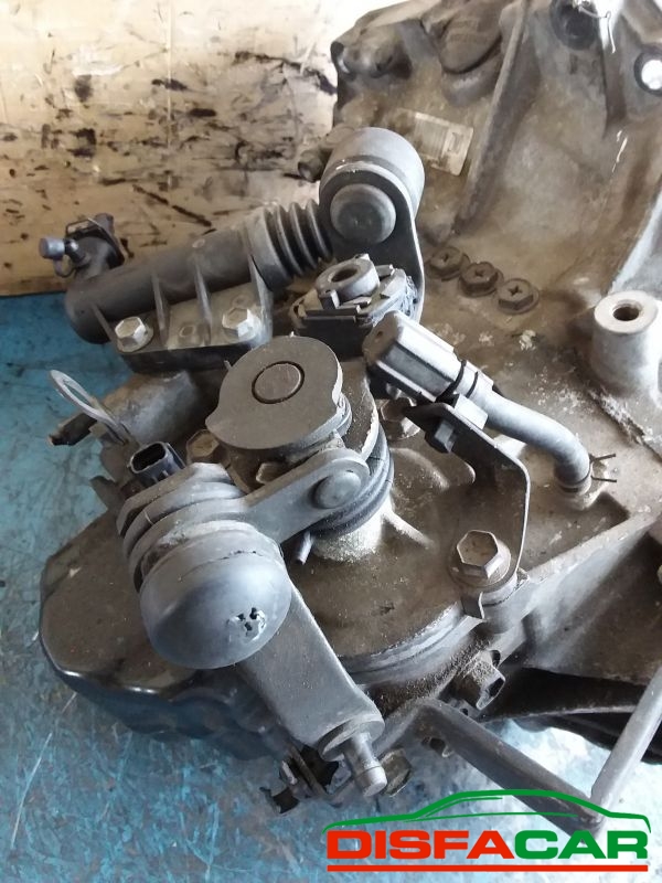 Cambio usato Suzuki Liana 2001, codice M16A – foto 9 di 11