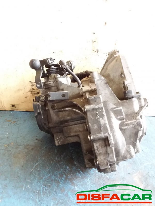 Cambio usato Suzuki Liana 2001, codice M16A – foto 3 di 11