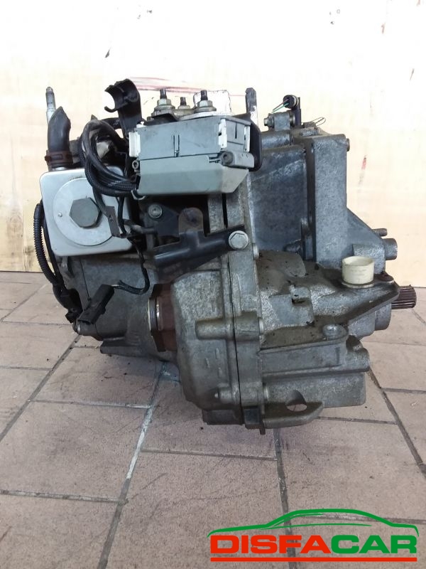 Cambio usato Renault Scenic 1999, codice F4RE7 – foto 4 di 9