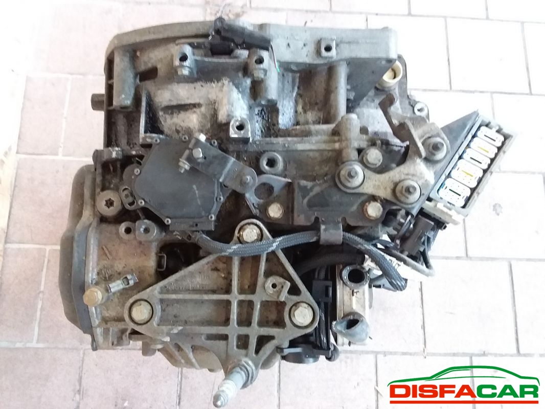 Cambio usato Renault Scenic 1999, codice F4RE7 – foto 5 di 9