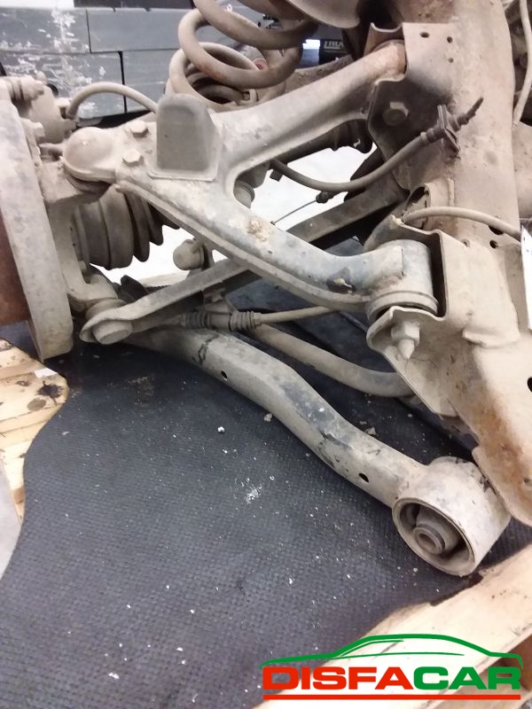 Differenziale posteriore usato Mitsubishi Pajero 2000, codice 4M41 – foto 6 di 13