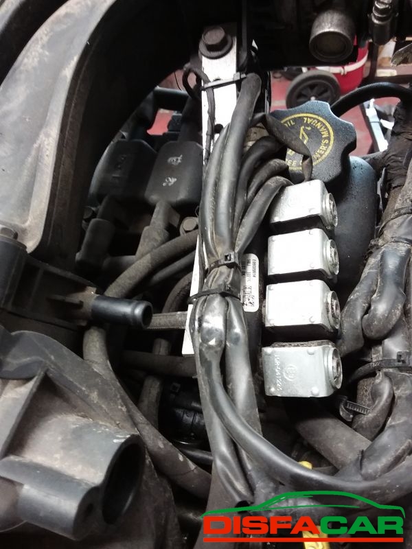 Motore usato Chrysler PT Cruiser 2000, codice 1.6L – foto 7 di 13