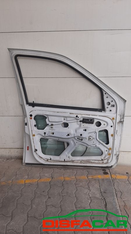 Lamierati usati Fiat Punto 1ª serie 1993 – foto 2 di 2