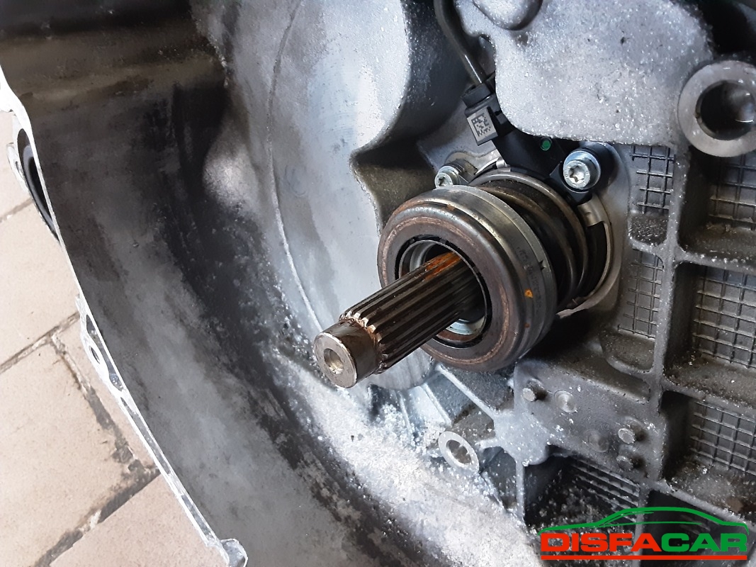 Cambio usato Opel Astra K 2015, codice B14xft – foto 2 di 10