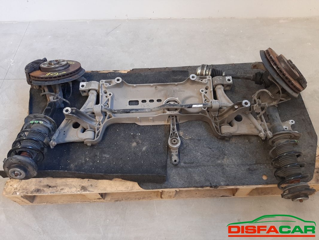 Telaietto anteriore usato Audi Q3 2012 – foto 9 di 11
