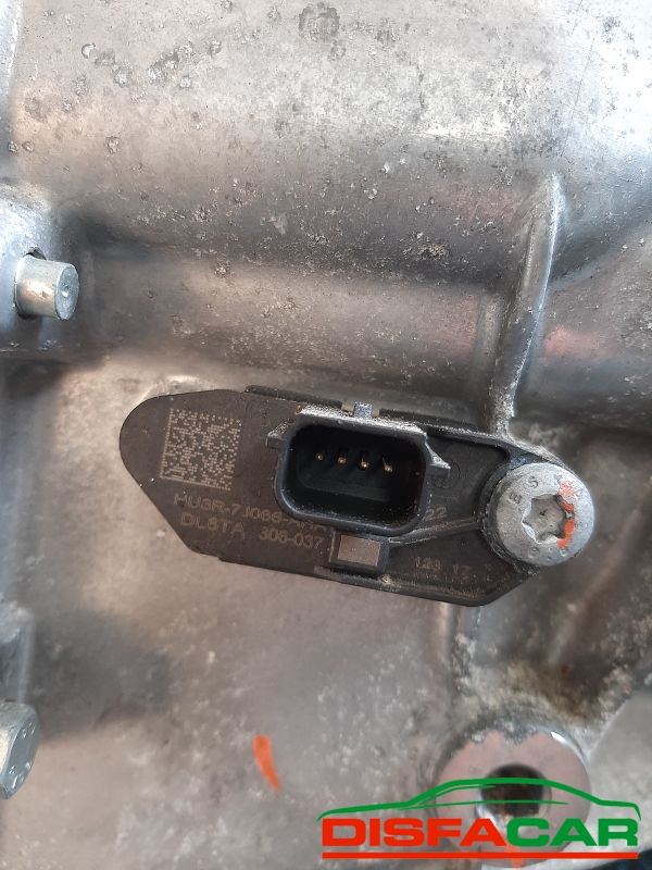 Cambio usato Volvo V40 2017, codice hu3r7002dha – foto 4 di 12