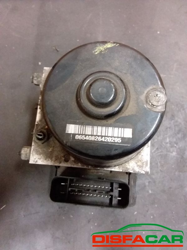 Centralina ABS usata Opel Astra H 2009, codice gm – foto 7 di 8
