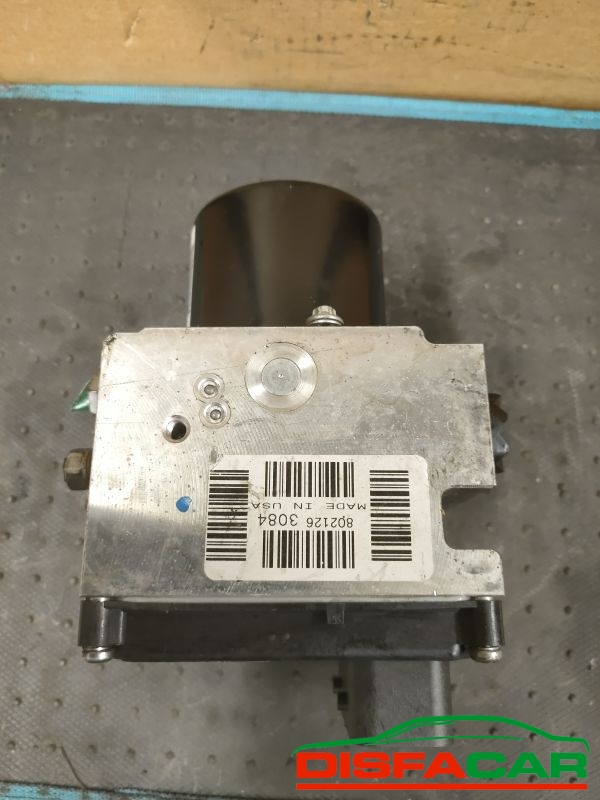 Centralina ABS usata Peugeot 407 2004, codice 15732101 – foto 9 di 9