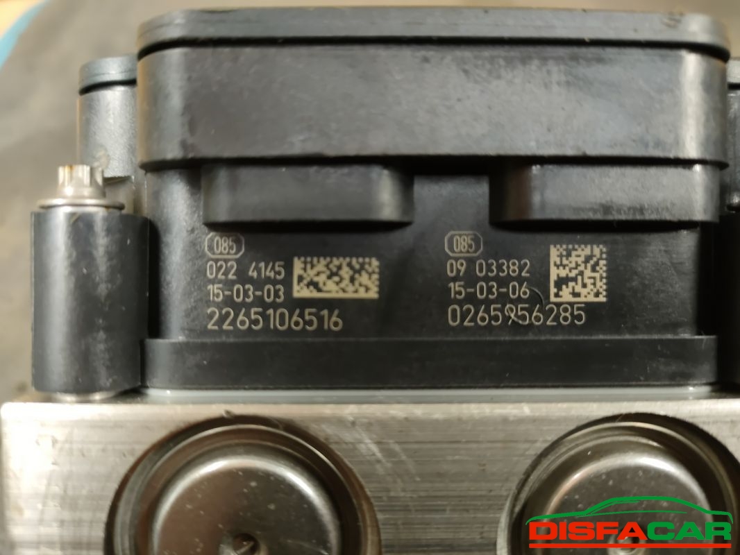 Centralina ABS usata Dacia Sandero 2A SERIE 2012, codice 269633 – foto 5 di 11
