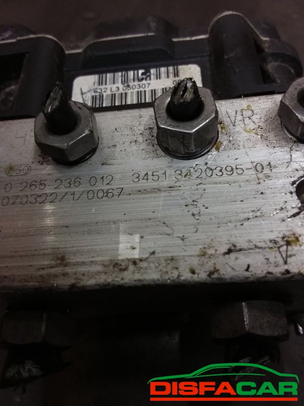 Centralina ABS usata BMW X3 (E83), codice bosch – foto 2 di 8