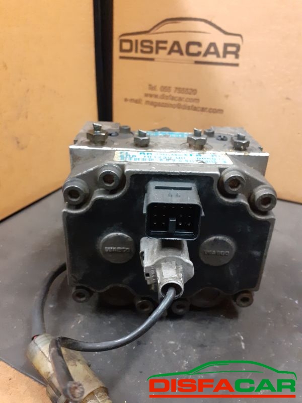 Centralina ABS usata Land Rover Freelander 1998, codice srb10123000 – foto 3 di 8