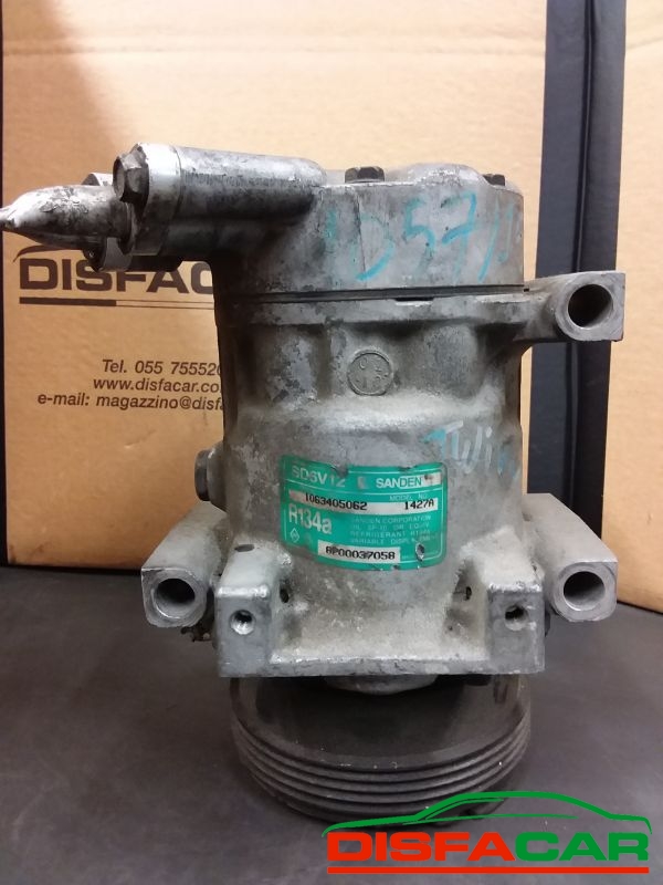 Compressore clima usato Renault Twingo CLIO 1993, codice 1427a – foto 3 di 9