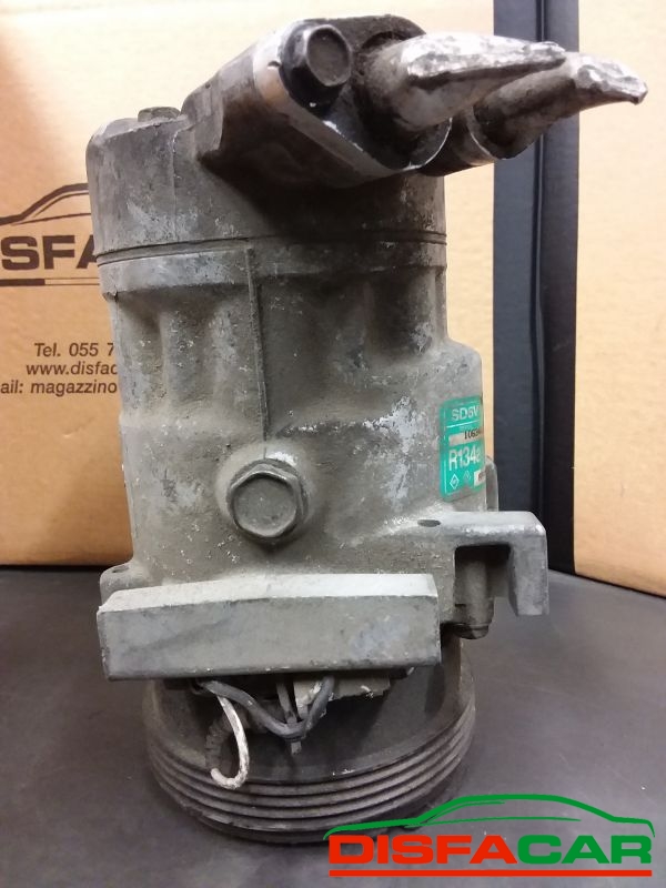 Compressore clima usato Renault Twingo CLIO 1993, codice 1427a – foto 6 di 9