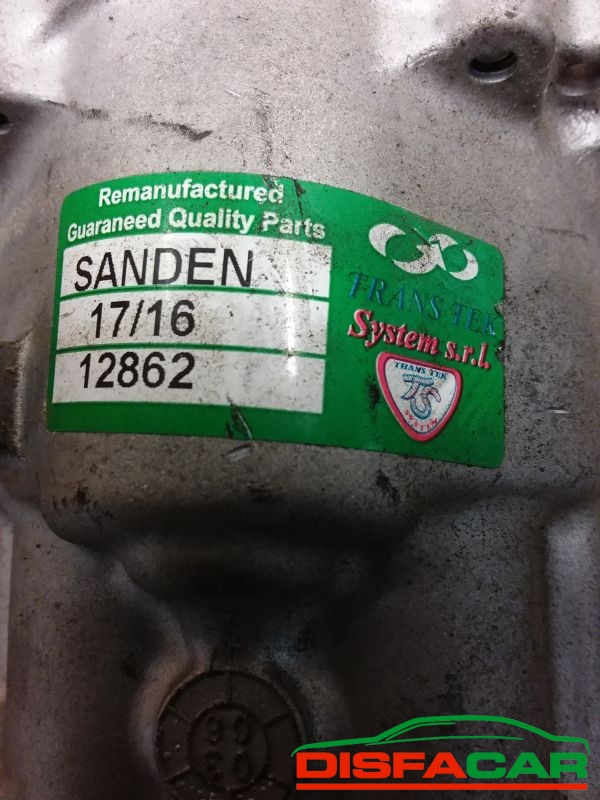 Compressore clima usato Renault Clio 2A SERIE - TWNGO 2A SERIE 1998 – foto 2 di 9