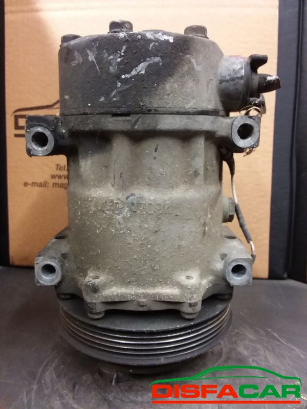 Compressore clima usato Renault Twingo 1A SERIE 1993, codice sanden – foto 5 di 9