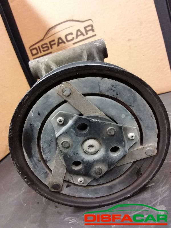 Compressore clima usato Renault Megane 1A SERIE 1999, codice 9026 – foto 9 di 10