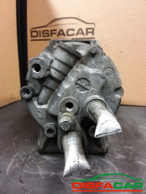 Compressore clima usato Renault Megane 1A SERIE 1999, codice 9026 – foto 8 di 10