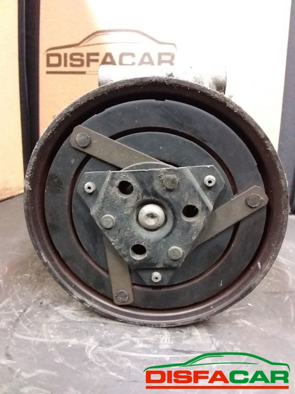 Compressore clima usato Renault Megane SCENIC 2A SERIE 2003, codice 01140169 – foto 8 di 9