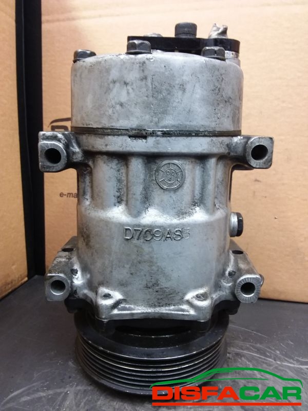 Compressore clima usato Renault Laguna 1A SERIE 1999, codice 8074a – foto 5 di 9