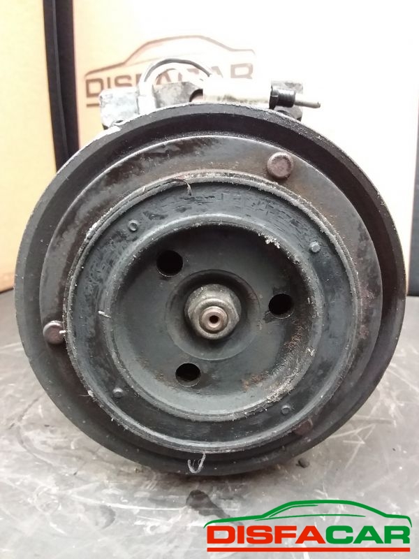 Compressore clima usato Renault Laguna 1A SERIE 1999, codice 8074a – foto 8 di 9