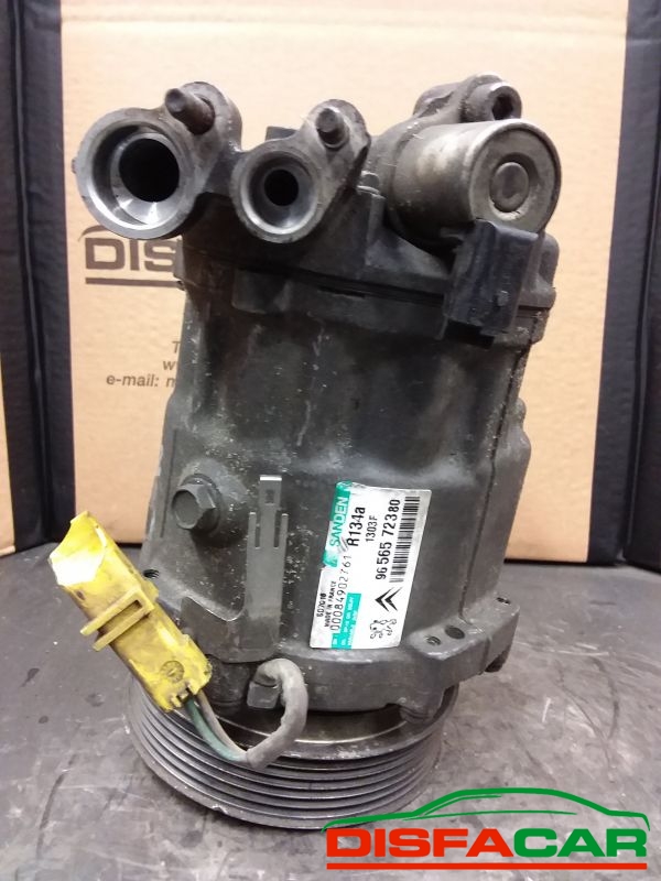 Compressore clima usato Citroën C5 C6 - PEUGEOT 407 - 607 2004 – foto 5 di 10