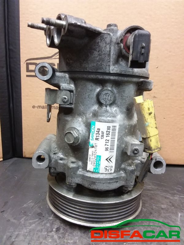 Compressore clima usato Citroën DS3 C3- . PEUGEOT 207 - 208 - 307 - 308 2000, codice 1364f – foto 5 di 10