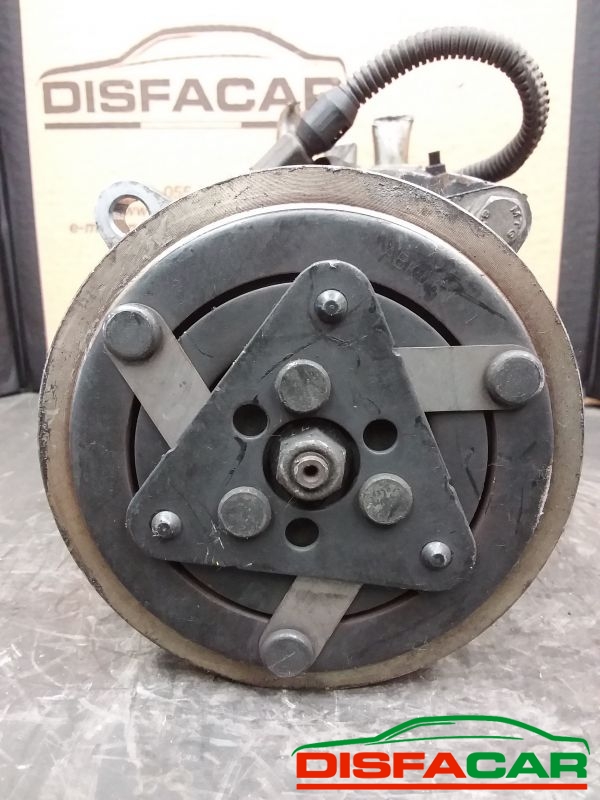 Compressore clima usato Citroën SAXO BERLINGO - 106 - 306 1991, codice 1431f – foto 9 di 10