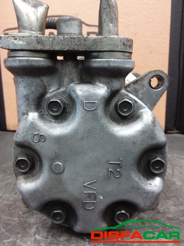 Compressore clima usato Citroën SAXO BERLINGO - 106 - 306 1991, codice 1431f – foto 8 di 10