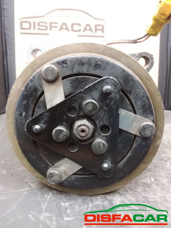 Compressore clima usato Peugeot 206 307 1998, codice sanden – foto 9 di 10