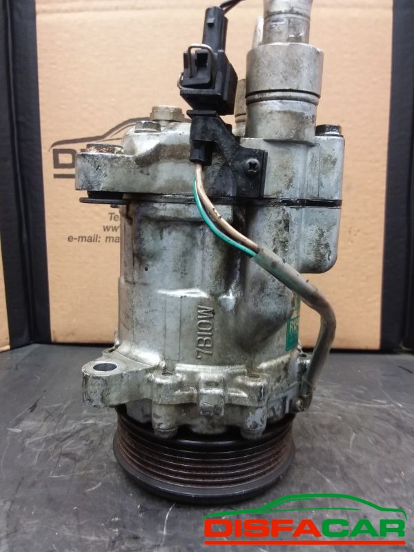 Compressore clima usato Volkswagen Polo AROSA - FELICIA 1994 – foto 4 di 10
