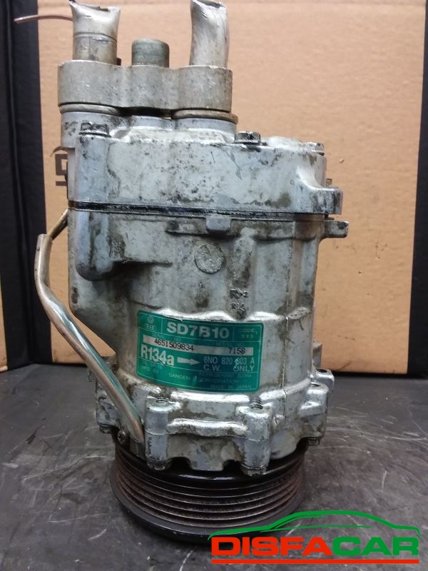 Compressore clima usato Volkswagen Polo AROSA - FELICIA 1994 – foto 5 di 10