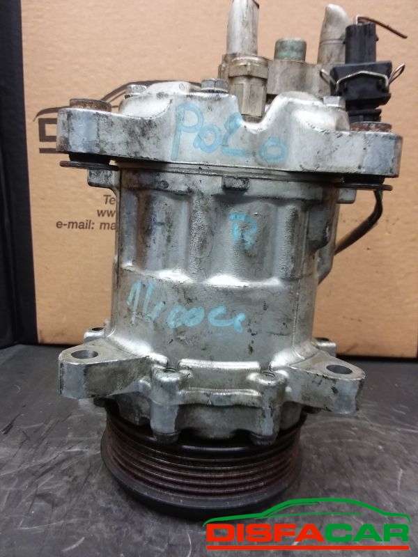 Compressore clima usato Volkswagen Polo AROSA - FELICIA 1994 – foto 7 di 10