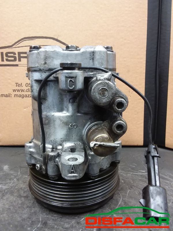 Compressore clima usato Volkswagen Polo LUPO, codice 7176 – foto 4 di 10