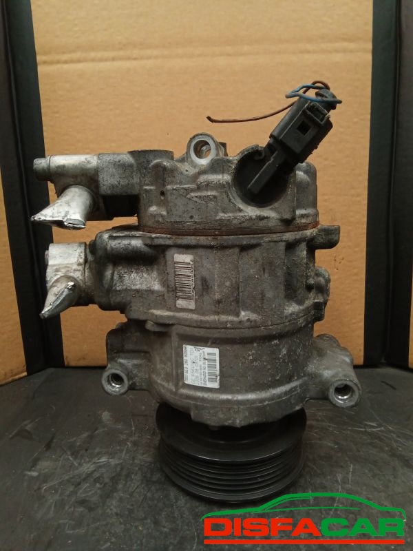 Compressore clima usato Audi A4 A5 - A6 2004, codice denso – foto 4 di 10