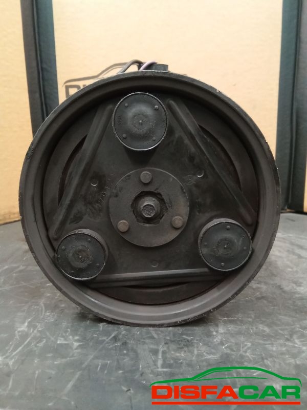Compressore clima usato Ford Fiesta 4A SERIE - PUMA 1995, codice 96fw-19d629-bc – foto 9 di 10