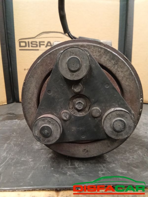 Compressore clima usato Ford Focus 2A SERIE - C-MAX 2006, codice 3m5h-19d629-kf – foto 9 di 10