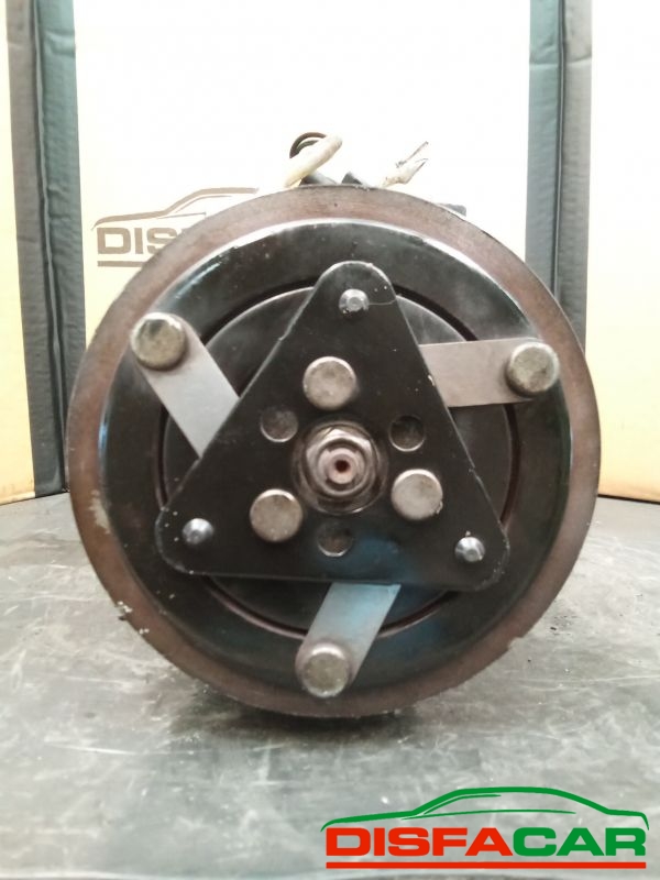 Compressore clima usato Ford Fiesta 5A SERIE 2002, codice sanden – foto 9 di 10