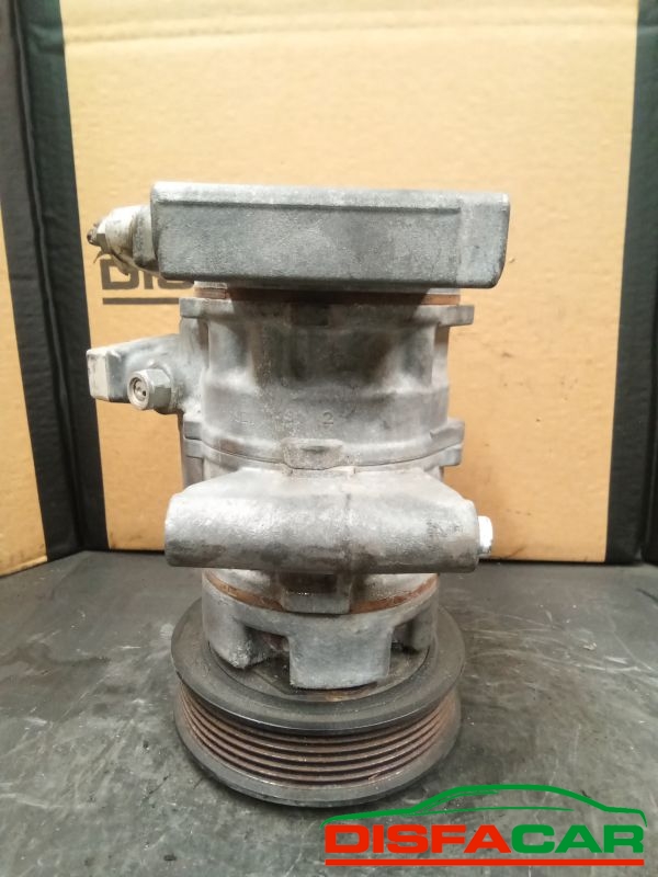 Compressore clima usato Ford Tourneo COURIER 2013 – foto 7 di 10