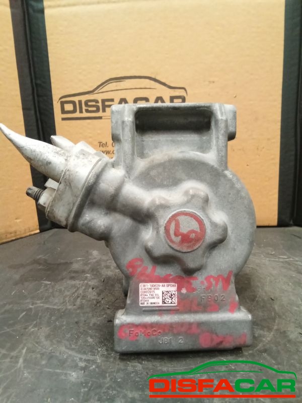 Compressore clima usato Ford Tourneo COURIER 2013 – foto 8 di 10