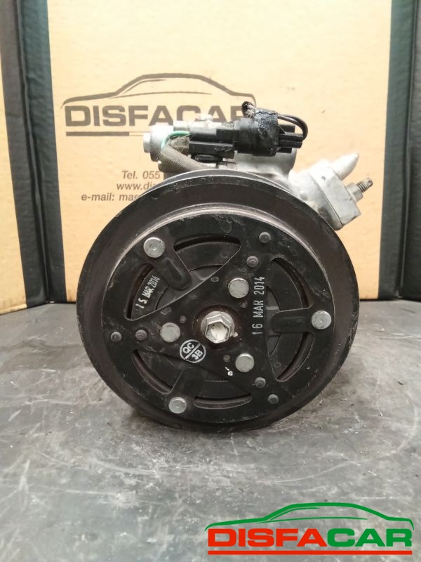 Compressore clima usato Ford Tourneo COURIER 2013 – foto 9 di 10