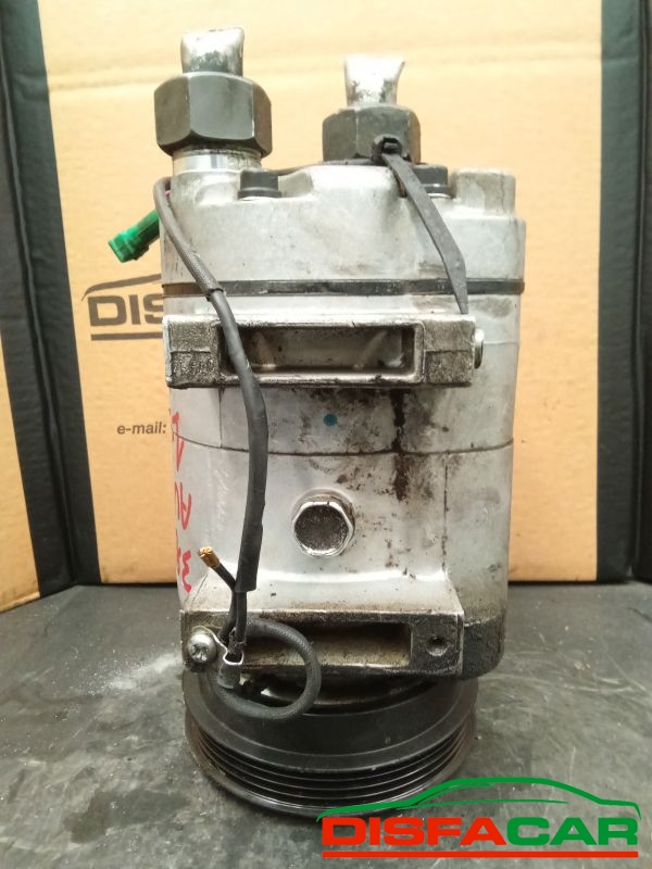 Compressore clima usato Audi A4 1994, codice delphi – foto 4 di 10