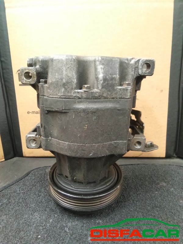 Compressore clima usato Toyota Yaris 1999, codice 447220-6063 – foto 4 di 10
