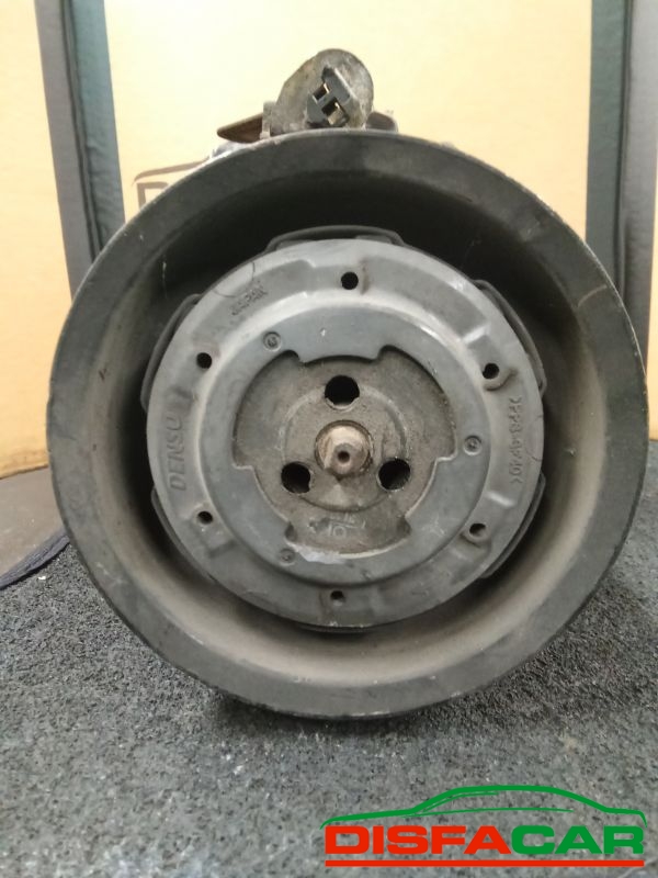 Compressore clima usato Toyota Yaris 1999, codice 447220-9463 – foto 9 di 10