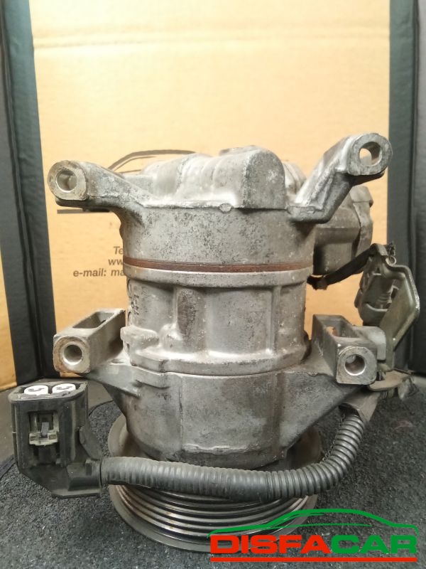 Compressore clima usato Toyota Yaris 1999, codice 447220-9467 – foto 6 di 10