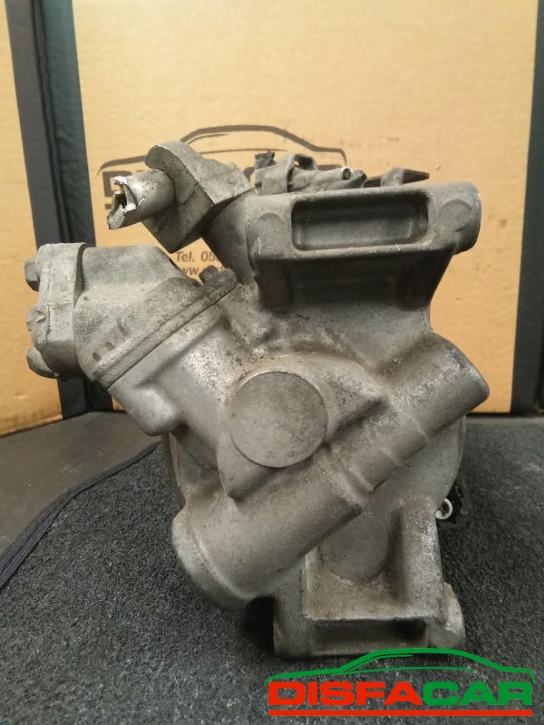 Compressore clima usato Toyota Yaris 1999, codice 447220-9467 – foto 8 di 10