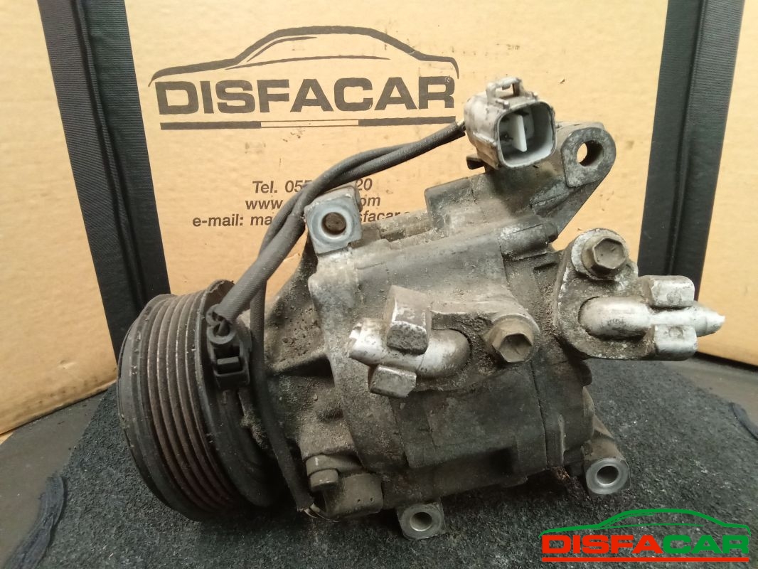 Compressore clima usato Toyota Corolla Verso VVT-I 2001, codice denso – foto 3 di 10