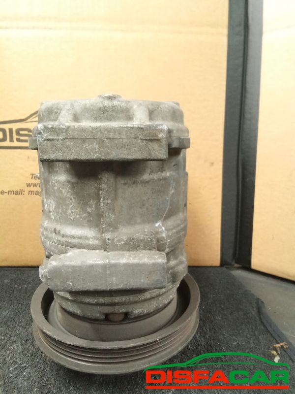 Compressore clima usato Toyota Carina E, codice denso – foto 7 di 10